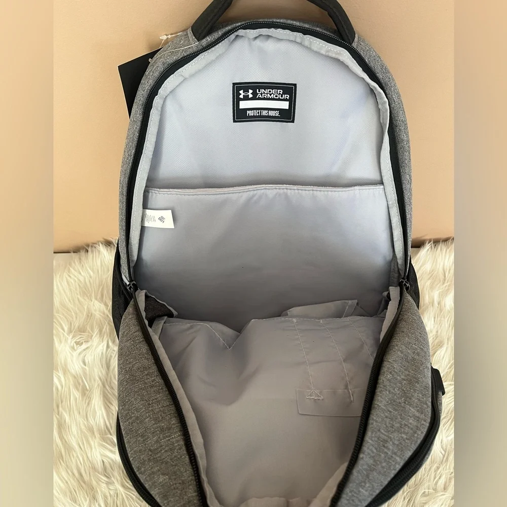{Under Armour} UA Hustle Backpack in Grey / Black - NWT